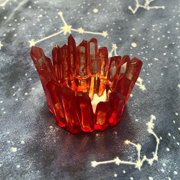 Handmade Blood Red Crystal Resin Trinket & Jewelry Dish - Picture 2 of 4